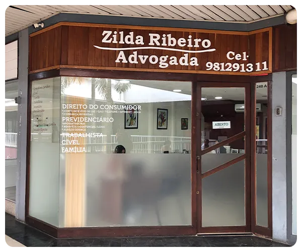 Interior do escritório de advocacia Zilda Ribeiro em Jacarepaguá